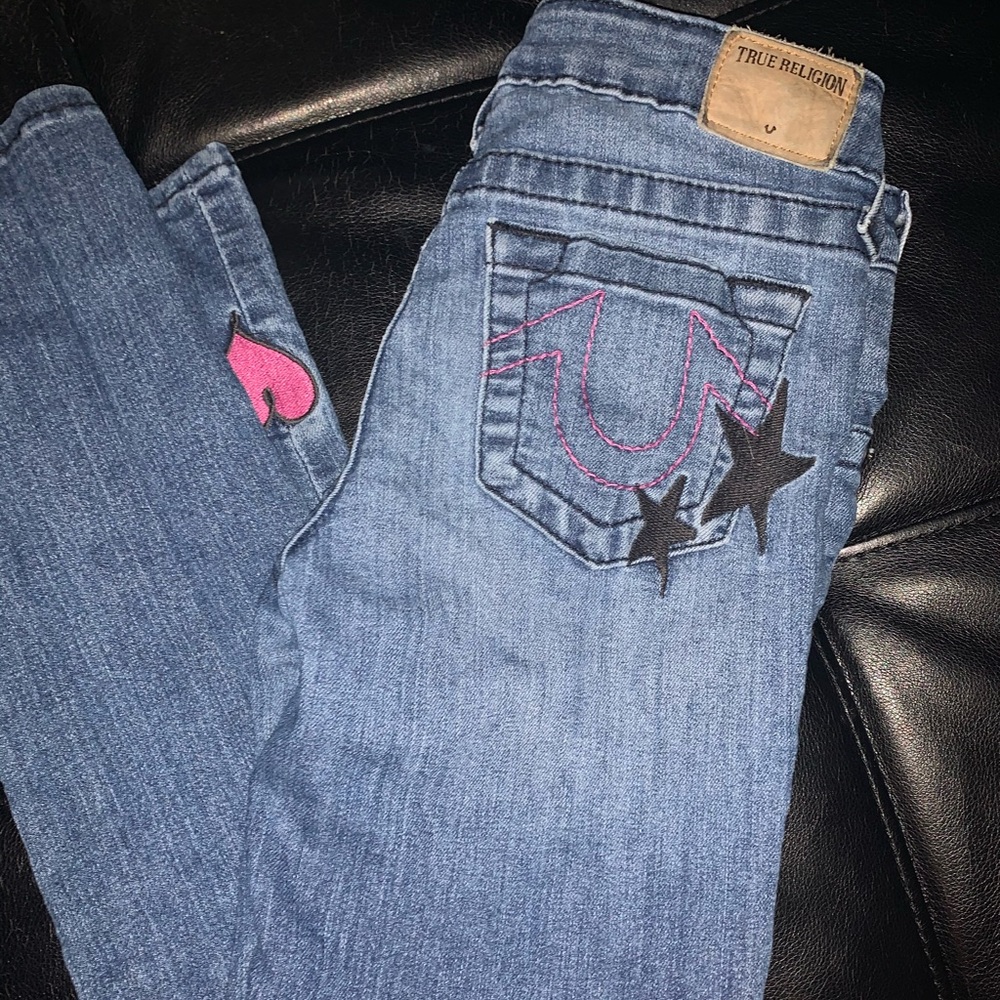 Girls True Religion graffiti jeans